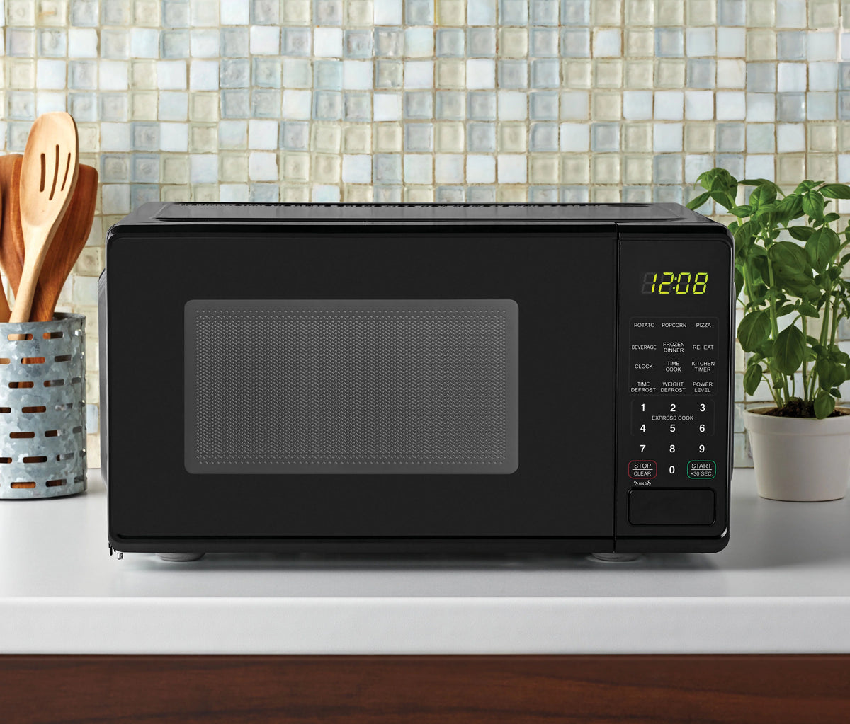 0.7 Cu ft 700 Watts Black Countertop Microwave Oven N5244