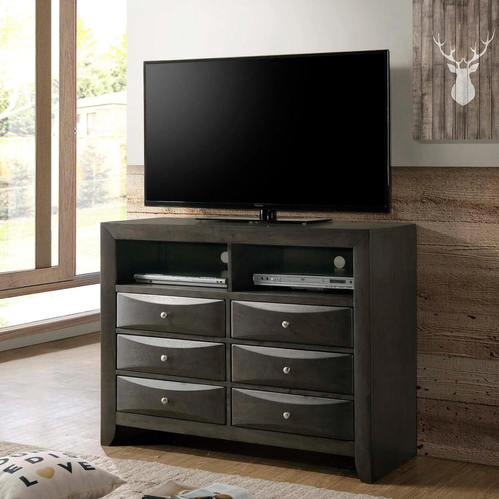 Media Chest E7692