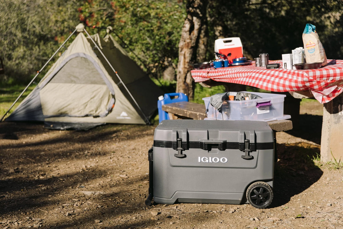 72 Quart Ice Chest Cooler with Wheels K274