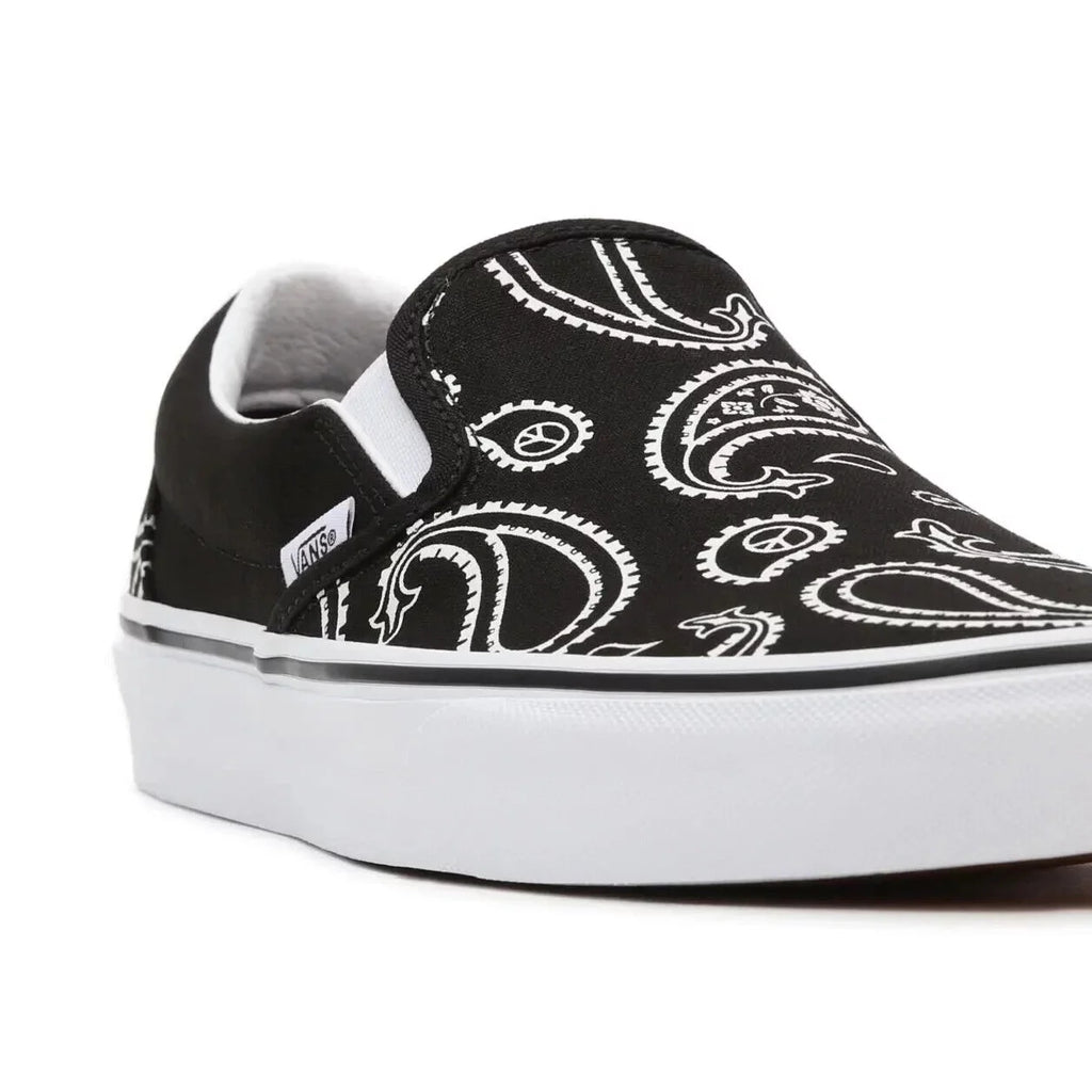 Black Slip-on Shoes K812