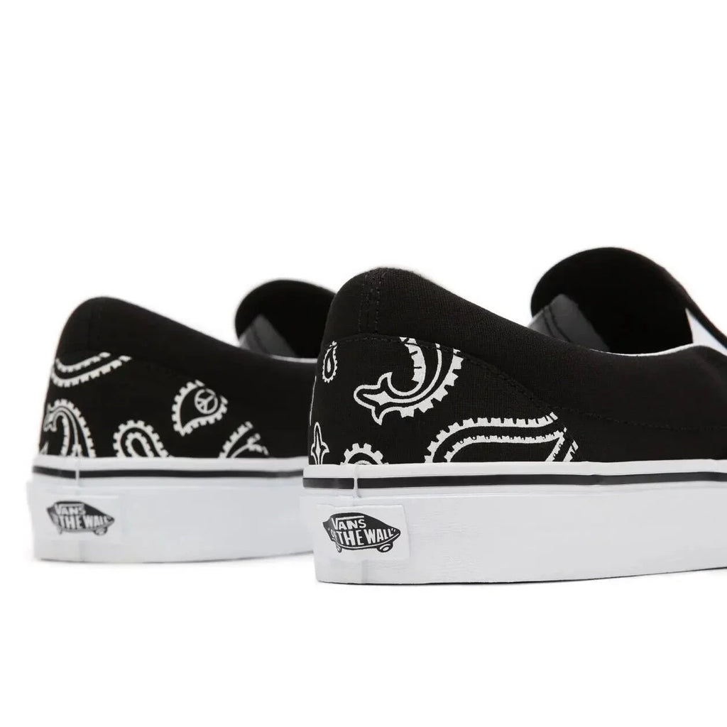 Black Slip-on Shoes K812