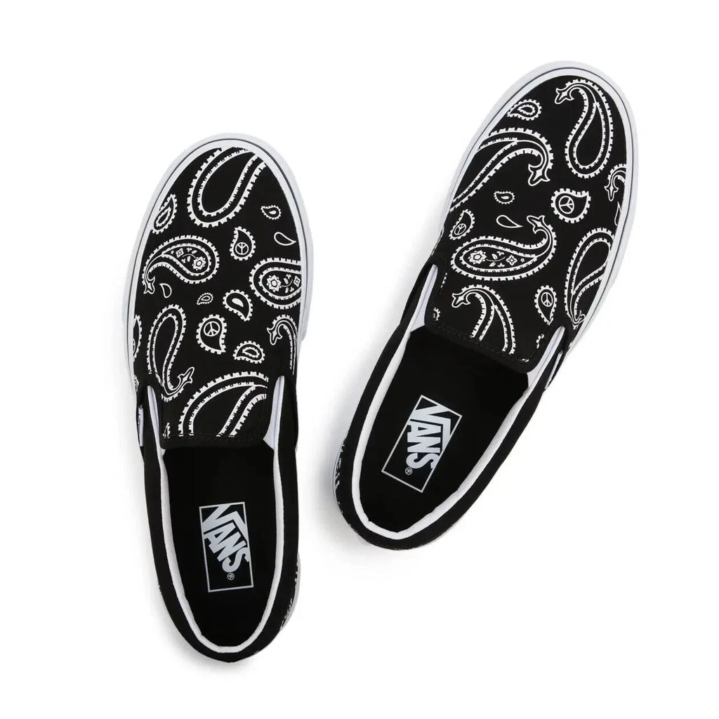 Black Slip-on Shoes K812