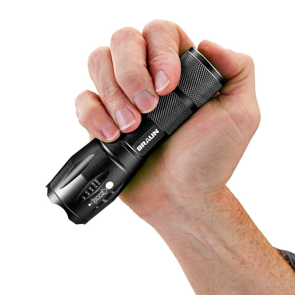 800 Lumen Tactical LED Flashlight O5326