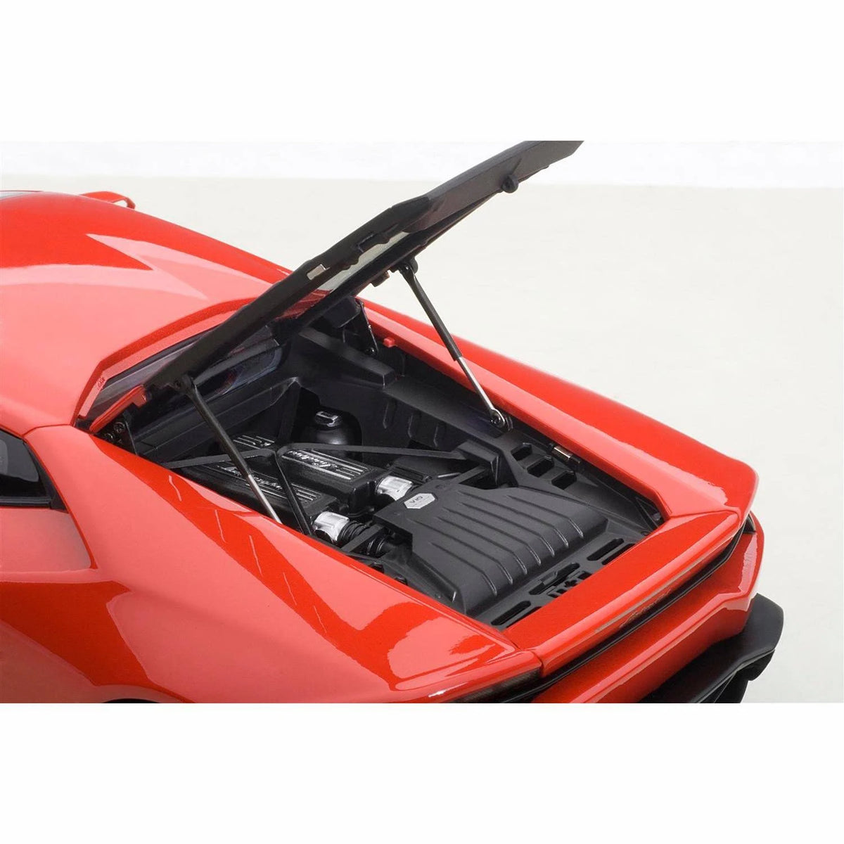 1/18 Lamborghini Huracan LP610-4 Metallic Red R245
