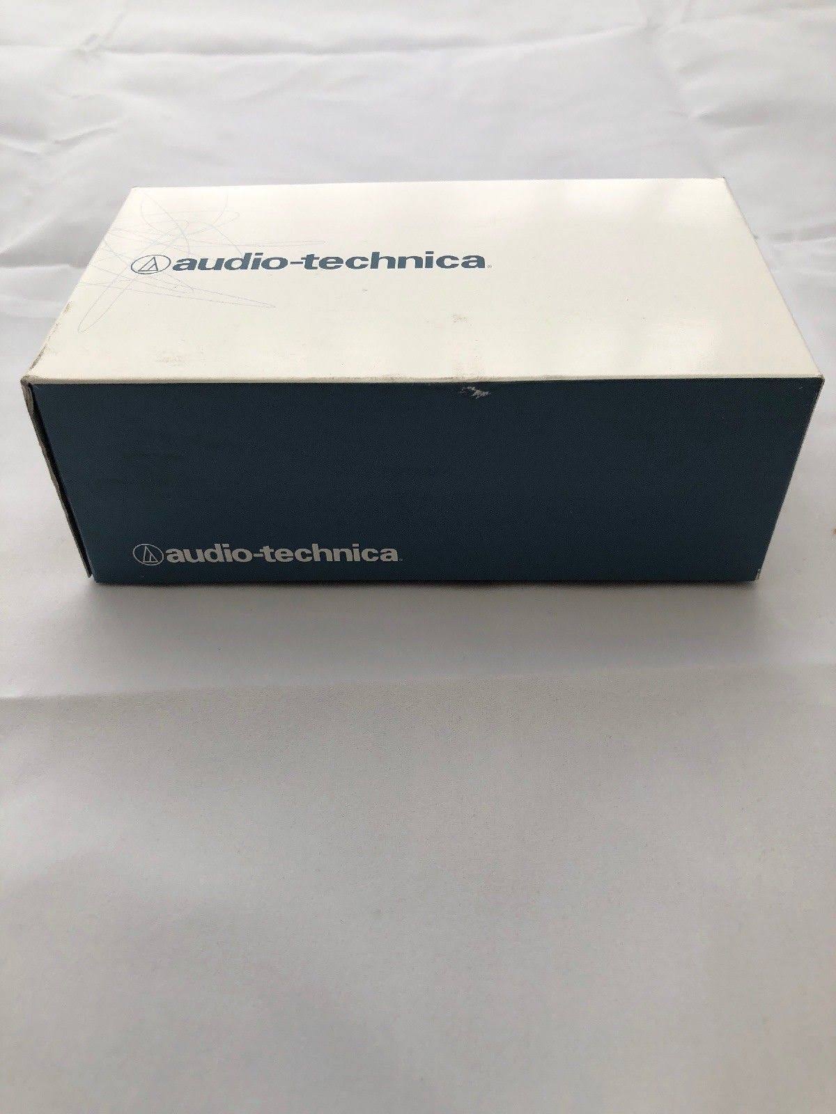 Cardioid Black Microphone X700