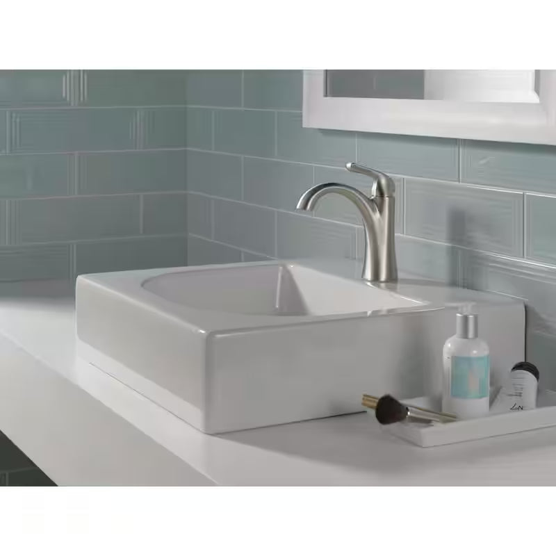 Single Hole Single-Handle Bathroom Faucet Brushed Nickel L6712