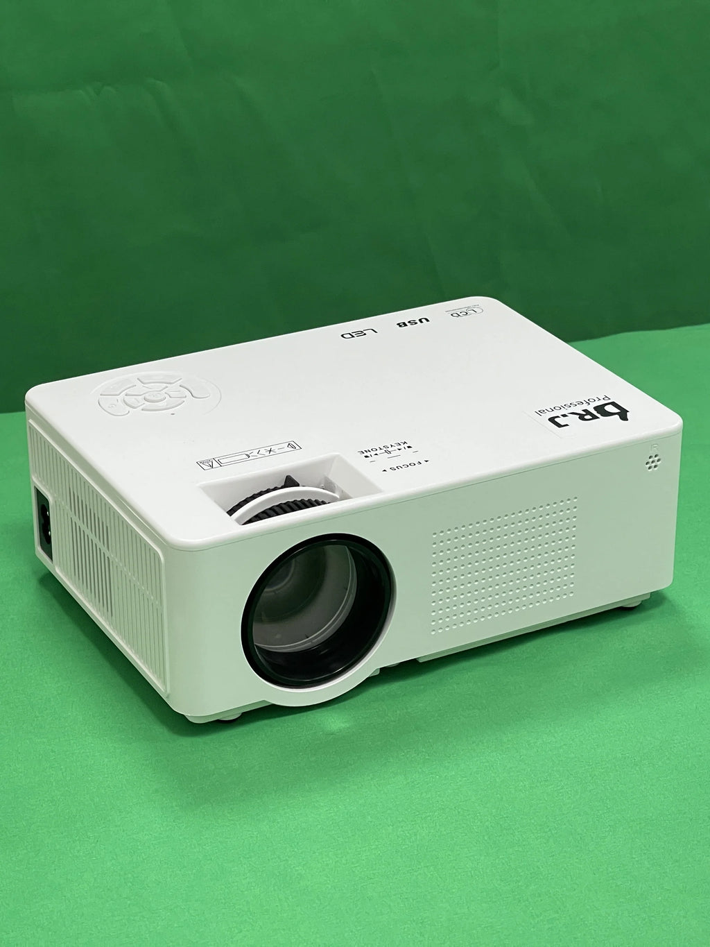 1080P 5G Wifi Bluetooth Projector with 120 Screen J4654