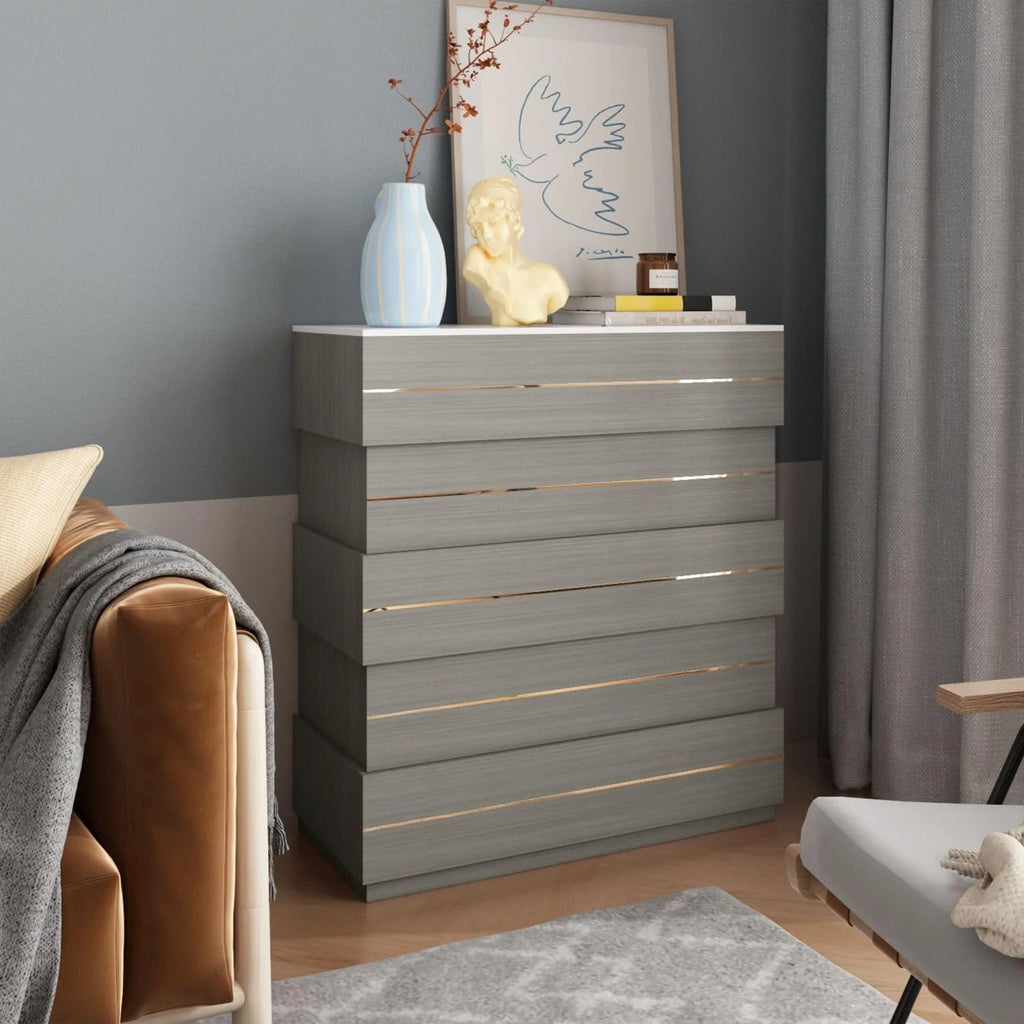 5 Drawer Dresser with Gold Accents M44389